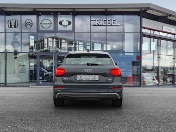Audi Q2 30 TFSI design °S Line°LED°Navi°SHZ°PDC°AAC°
