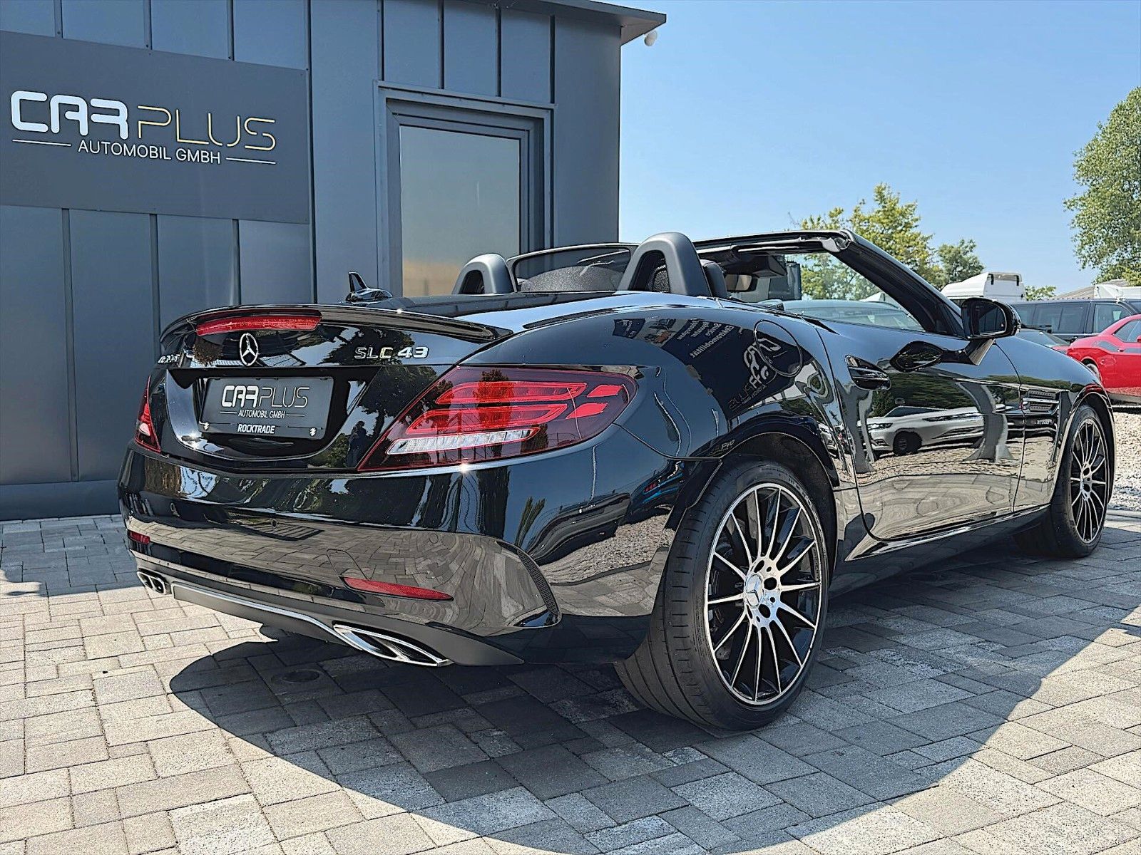 Fahrzeugabbildung Mercedes-Benz SLC 43 AMG Designo Night *LED*Kamera*Panorama*