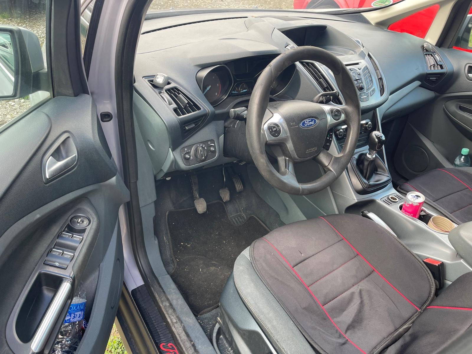 Ford Grand C-MAX 2012 — photo 8