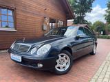 Mercedes-Benz E 240 Lim. E 240*KLiMA*AHK*2HAND*NAVi*SCH.DACH*