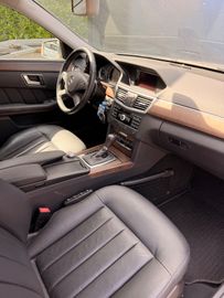 Mercedes E 200 - 10