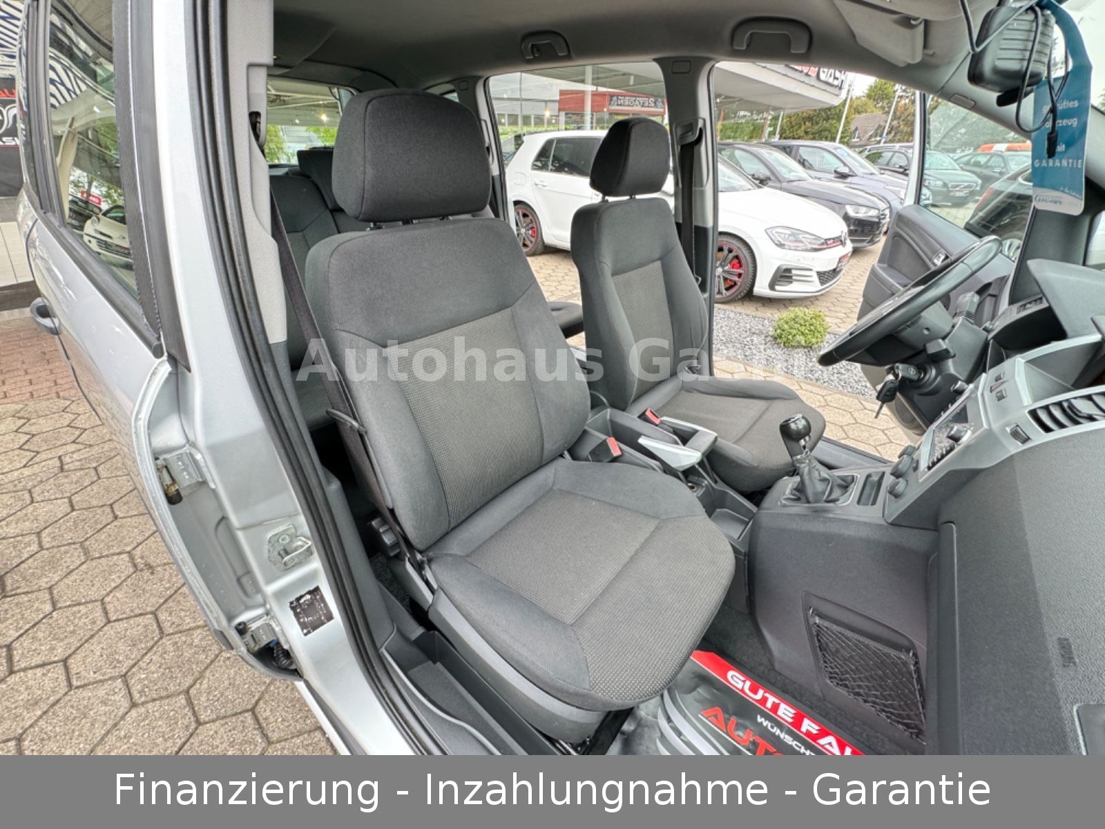 Fahrzeugabbildung Opel Zafira 1.8 Selection*2.Hand*7.Sitzer*Navi*AHK*
