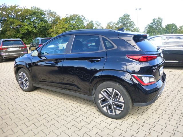 Fahrzeugabbildung Hyundai Kona Prime Elektro >64 kWh Batterie/Wärmepumpe