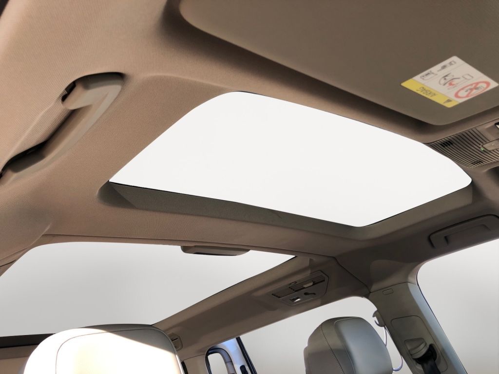 Fahrzeugabbildung Volkswagen T7 Multivan 2,0 TDI LÜ Life Edition IQ.Light