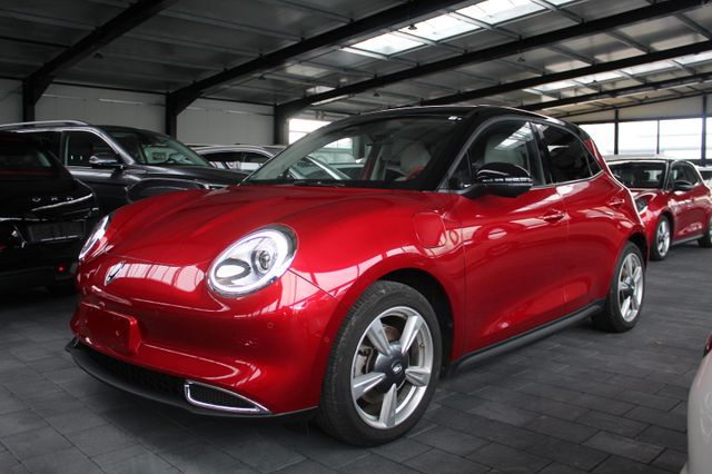 Fotografie des GWM Ora 03