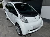 Peugeot iOn Klein-/ Kompaktwagen - Peugeot iOn mit Elektro-Antrieb