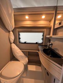 Fahrzeugabbildung HYMER / ERIBA / HYMERCAR Eriba Touring 560  - Urban -Sie sparen: 3.014€!