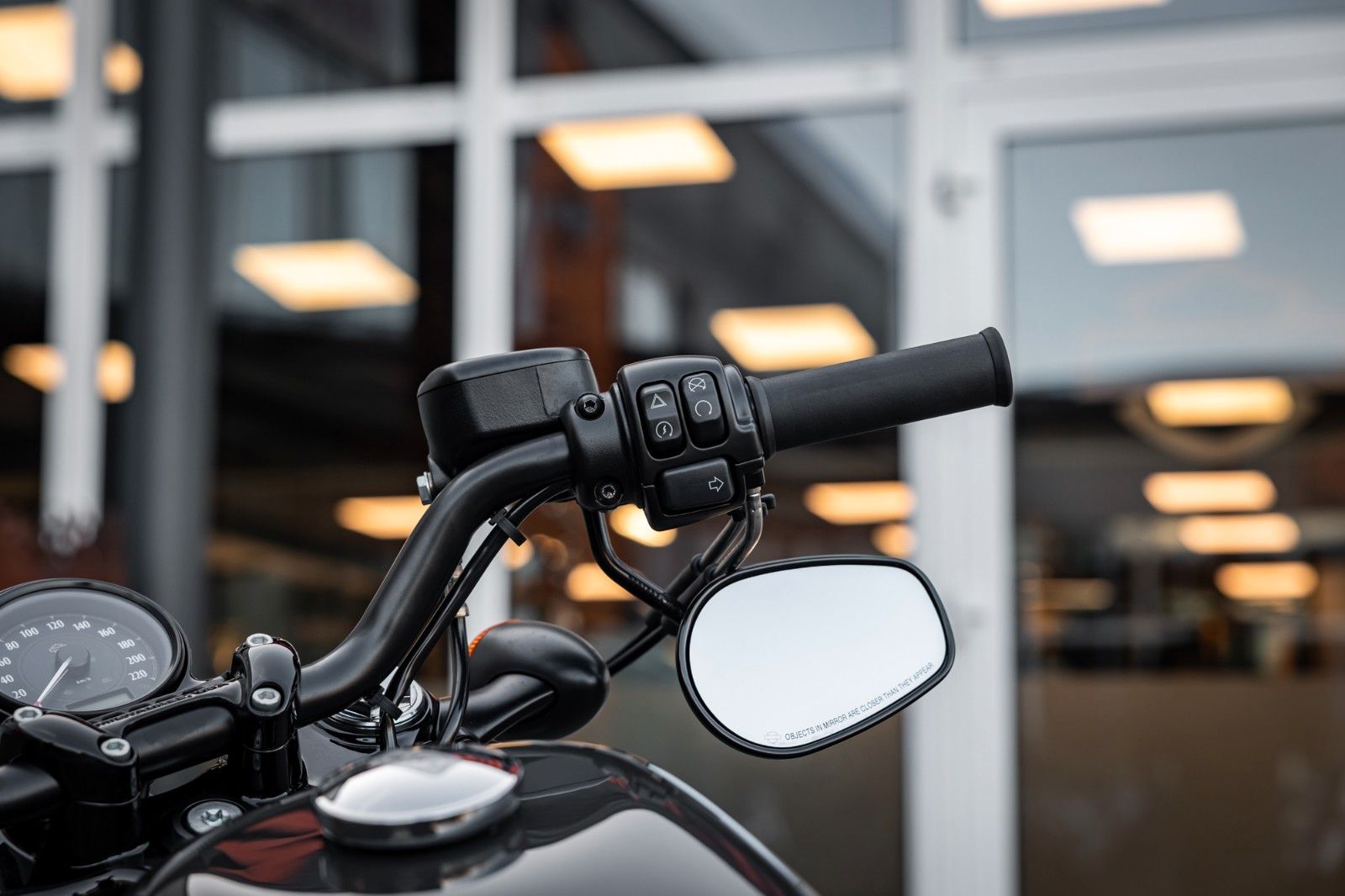 Fahrzeugabbildung Harley-Davidson XL1200X SPORTSTER FORTY-EIGHT Neufahrzeug