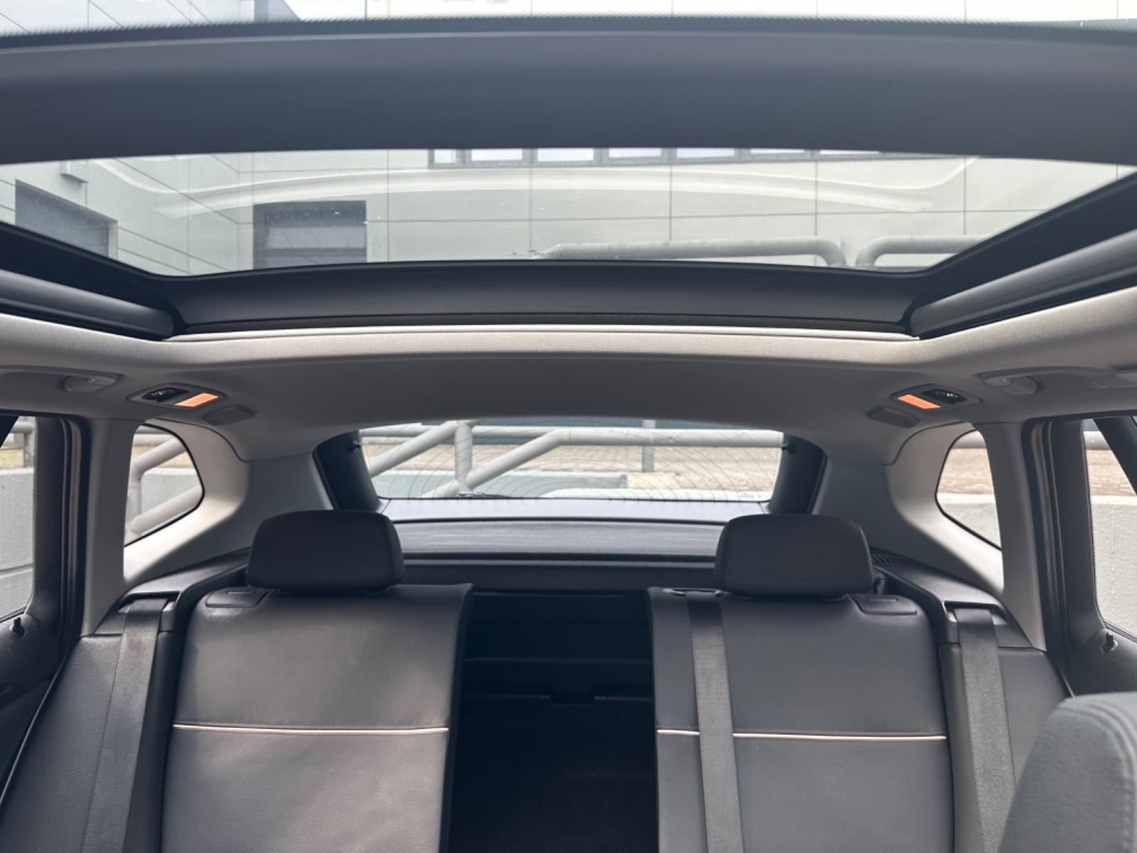 BMW X1 - 20D XDRIVE - 184 CV- TOIT OUVRANT - PANORAMIQUE - BVA - HISTORIQUE D'ENTRETIEN COMPLET