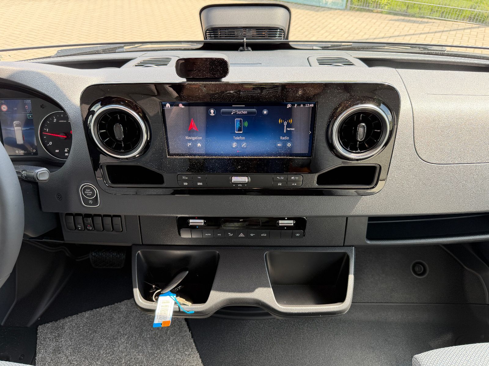 Fahrzeugabbildung HYMER / ERIBA / HYMERCAR B-Klasse MC-T 680 - 12.506€ Sparen!!!