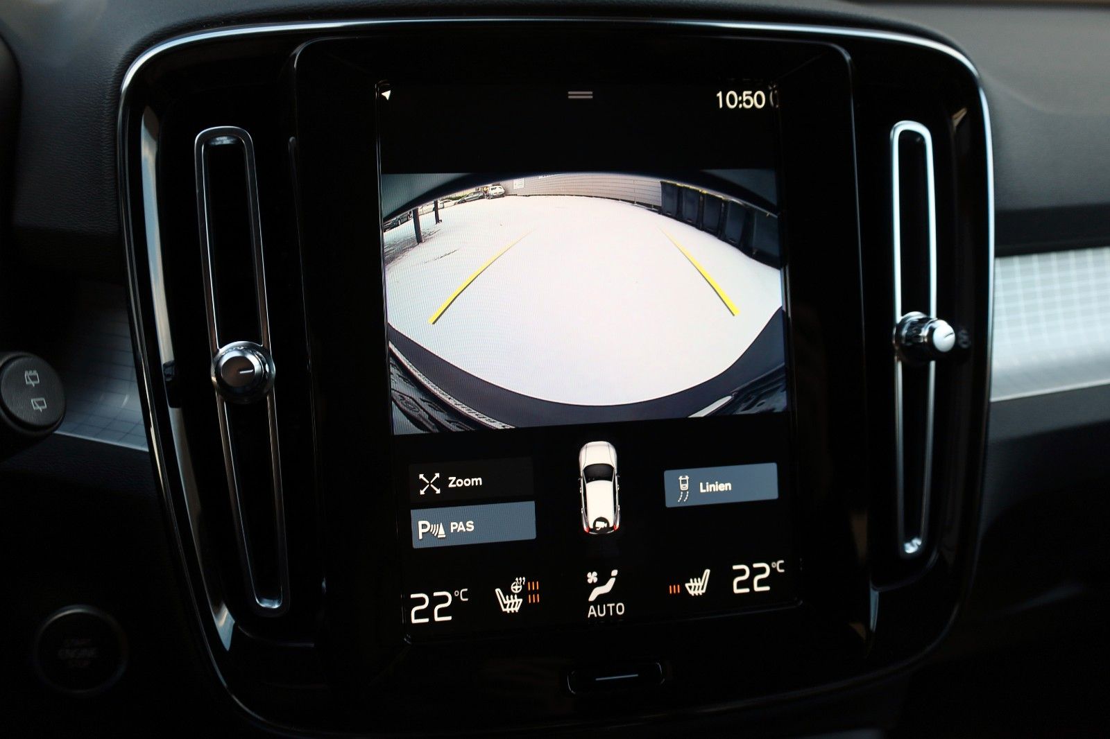 Fahrzeugabbildung Volvo XC40 T5 Inscription,Leder,Navi,SH,Kamera,ACC