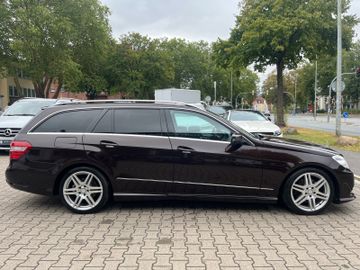 Mercedes E 300 - 4