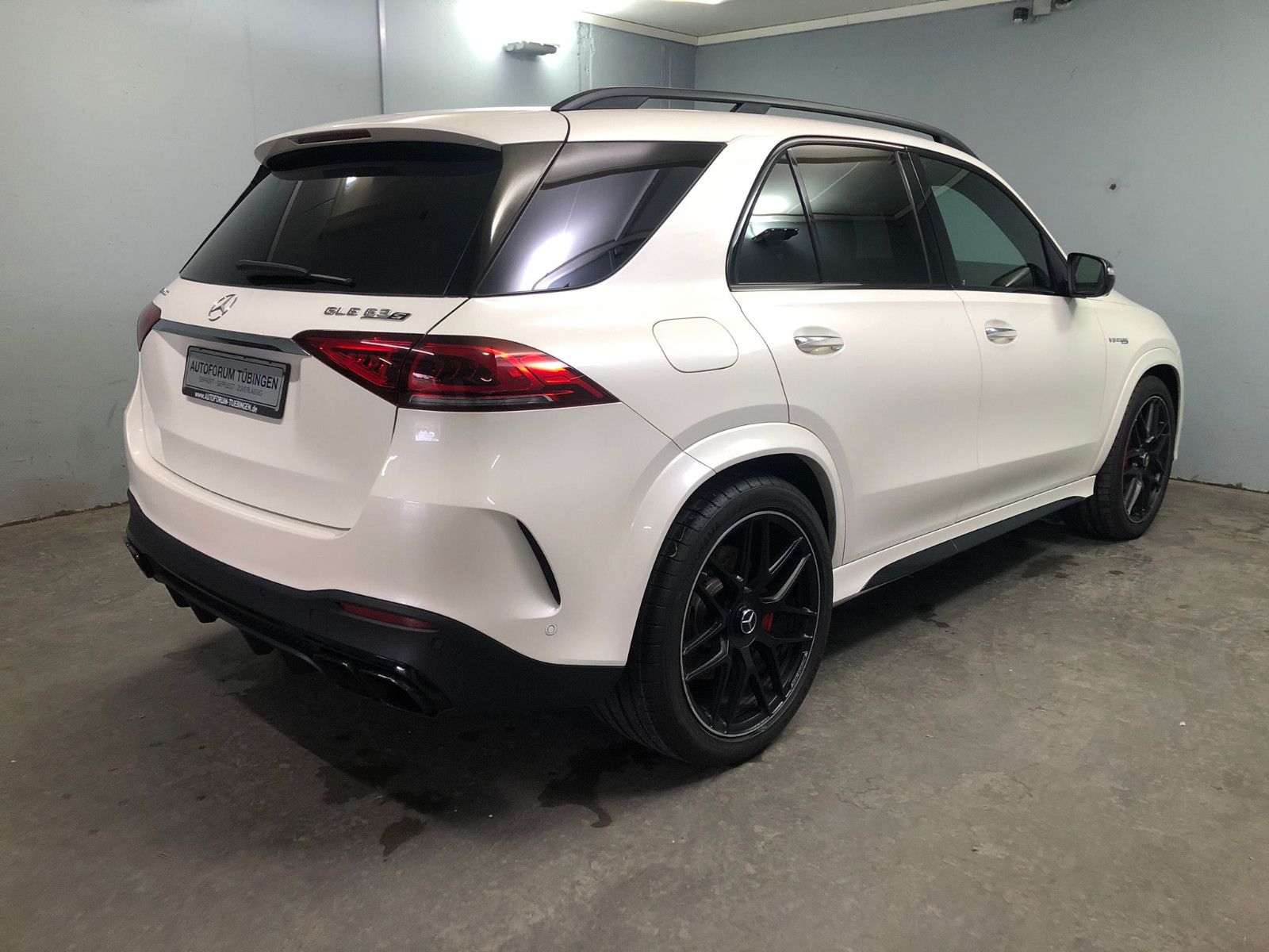 Fahrzeugabbildung Mercedes-Benz GLE 63 S 4MATIC+ *PANORAMA*NIGHTP*VMAX*KEYGO