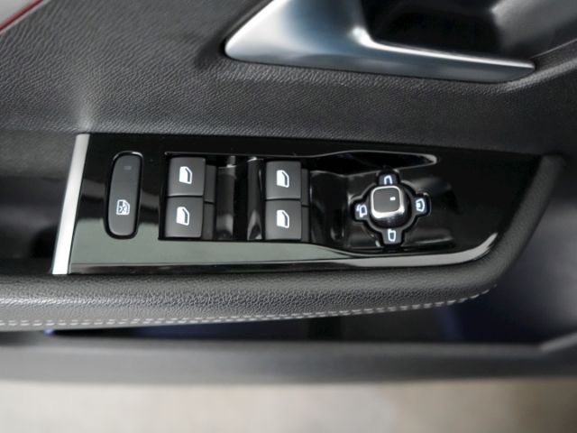 Astra LIM ULTIMATE PHEV AT+LED MATRIX+NAVI+360 G