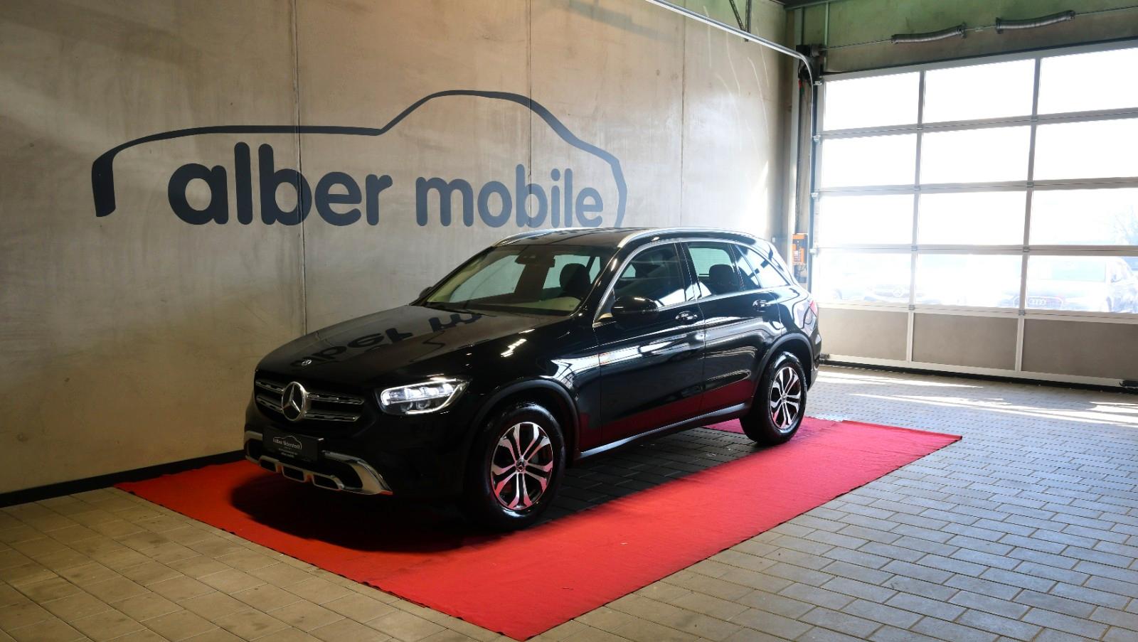 Mercedes-Benz GLC 300 d 4Matic 1Hand KAM MBUX LED TOT Verkzerk