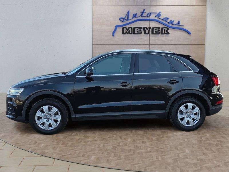 Audi Q3 2.0TDI 150PS 8*Alu/AHK/Navi/Xenon/Keyless