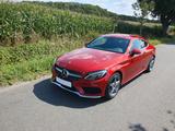 Mercedes-Benz AMG-Paket, nur 15 tkm, Designo-Sonderlackierung - Mercedes-Benz C 180: AMG Paket
