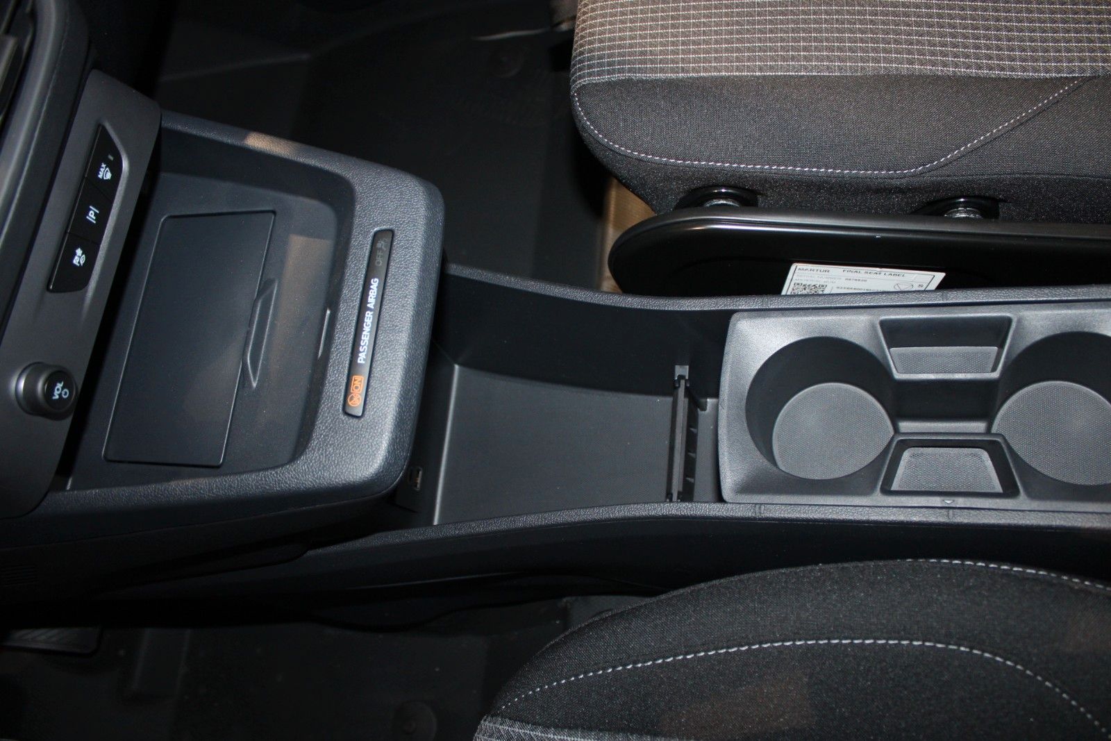 Fahrzeugabbildung Ford Transit Courier 46 kWh Elektromotor Trend SOFORT