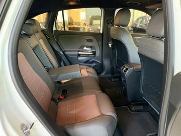 2021 Mercedes-BENZ EQA — миниатюра 25