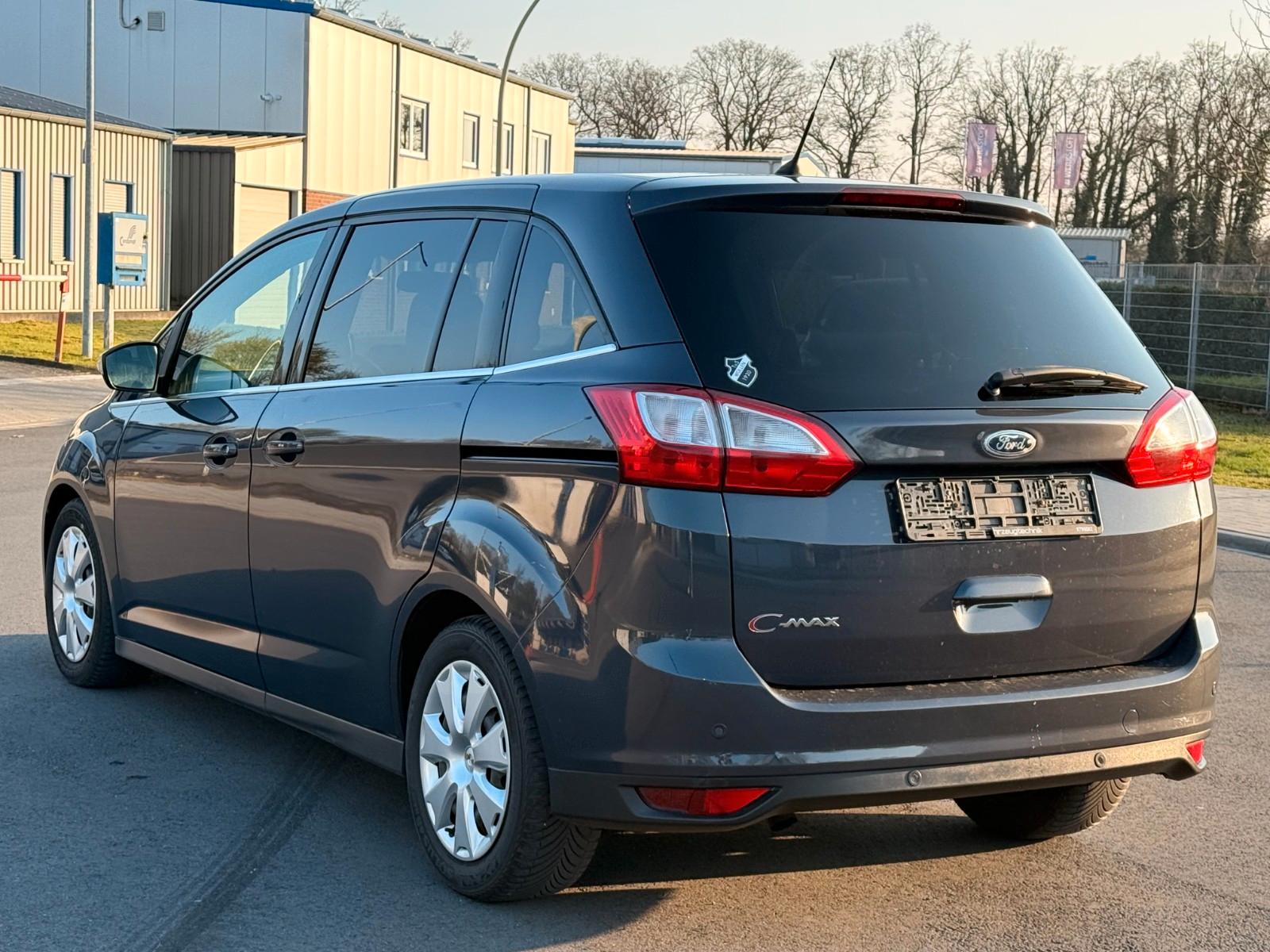 Ford Grand C-MAX 2012 — двигун 1.560 cm³, 116 HP (85kW)