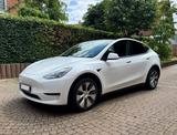Tesla Model Y Long Range Dual Motor AWD, AHK  - Tesla Model Y Gebrauchtwagen