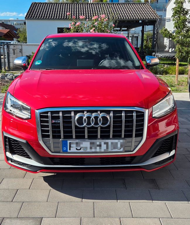 Image of Audi SQ2