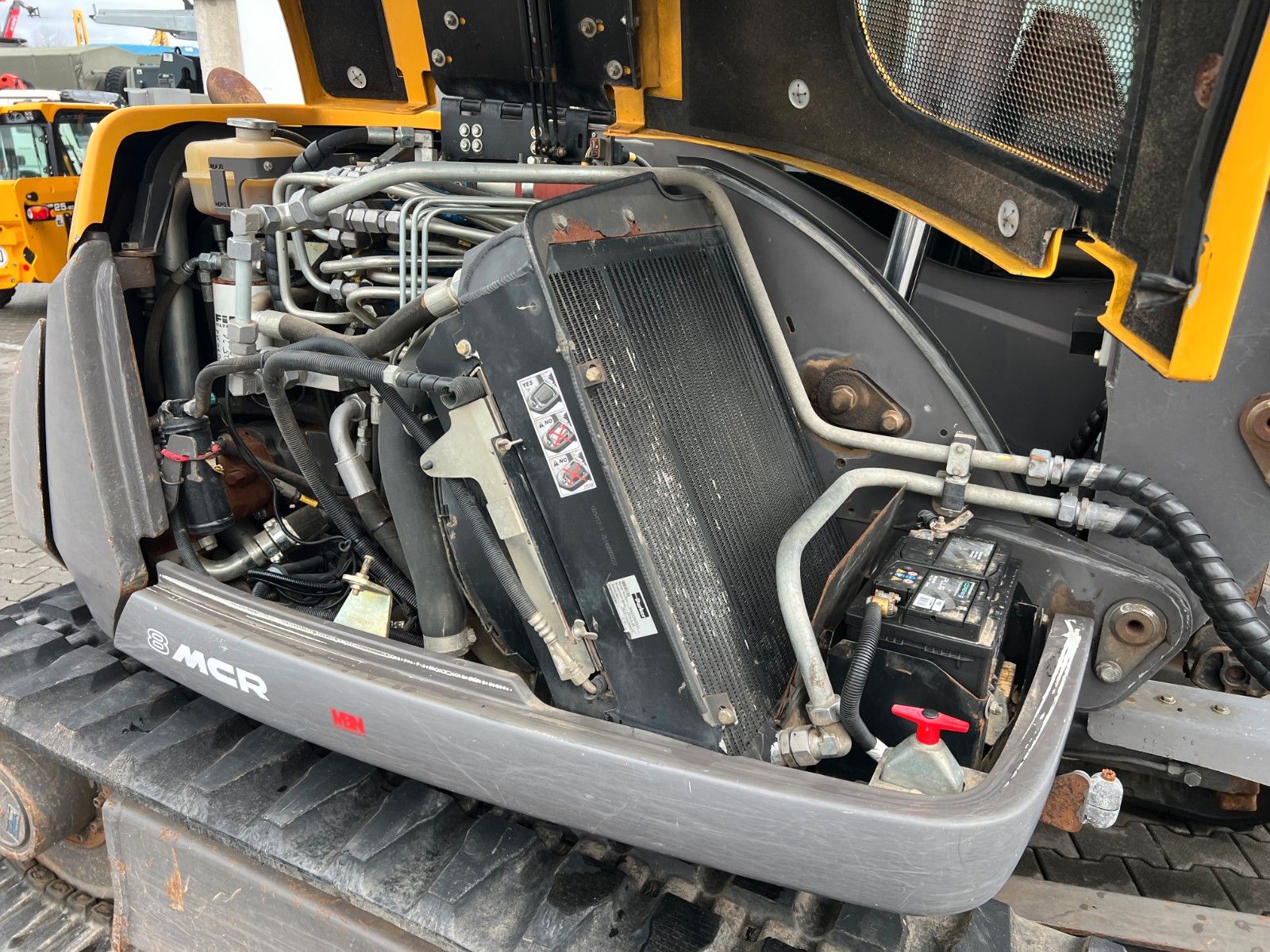 Fahrzeugabbildung MECALAC 8MCR GreenJob / 3.657h / Mulcher Greifer  Löffel