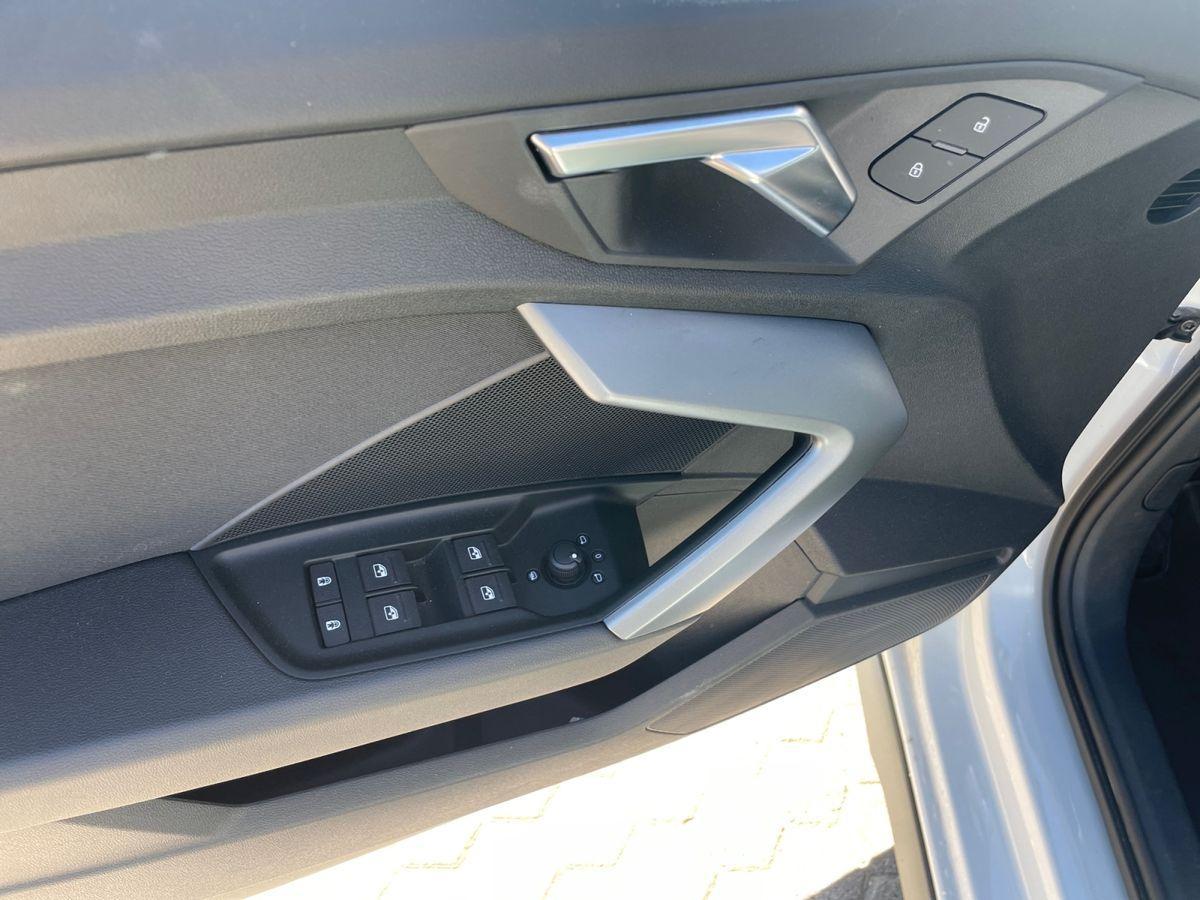 Audi A3 Sportback 30 TFSI Aut S-Line KAMERA/LED/ACC/Navi, миниатюра 12