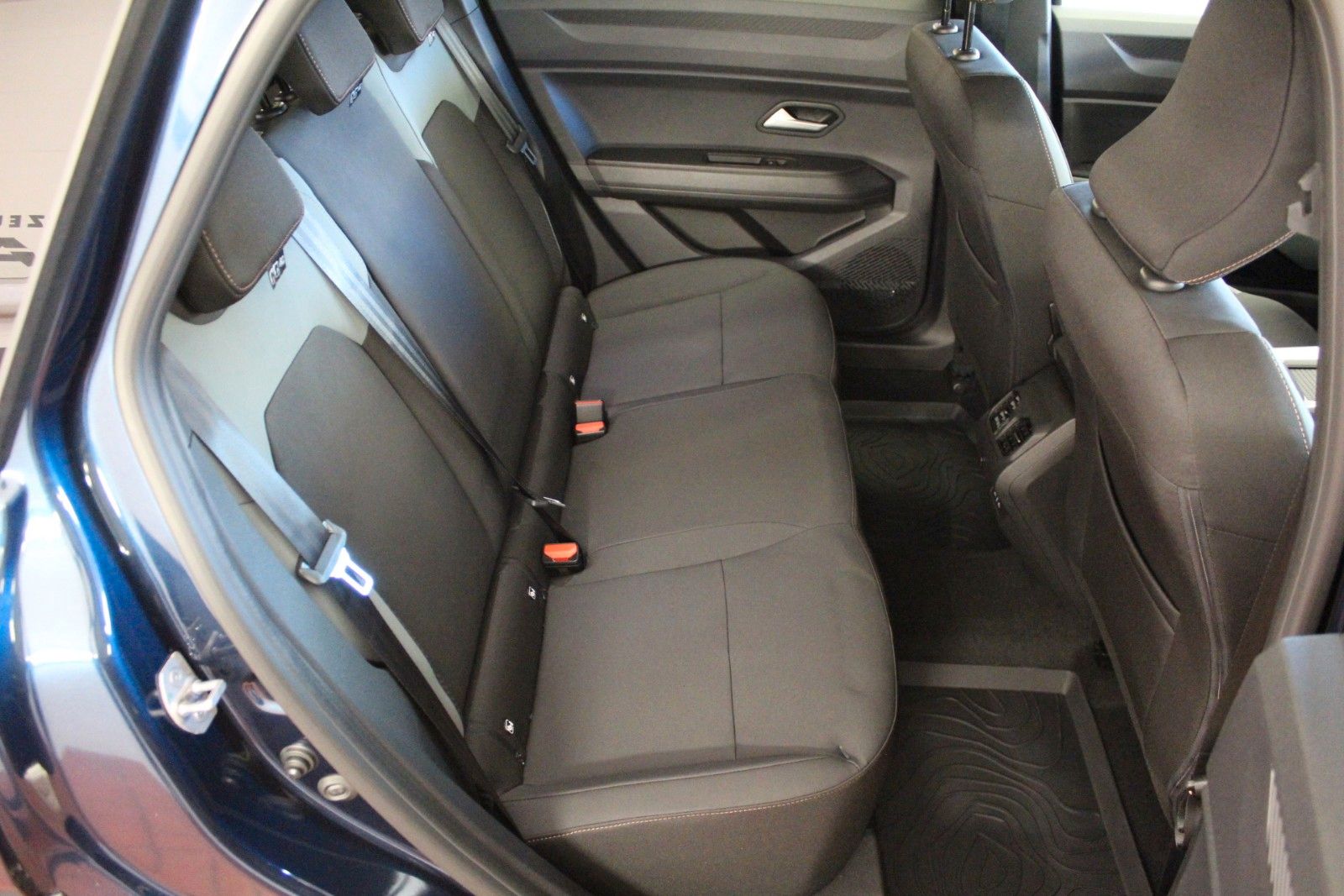 Fahrzeugabbildung Dacia Bigster Hybrid 155 Extreme*Winter-Plus-Paket*