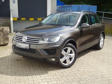 Volkswagen Touareg - 2