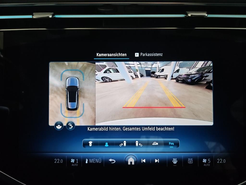 Fahrzeugabbildung Mercedes-Benz E 300 deT 4M AMG Pano HUD Airm. Superscreen 3D