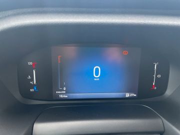 Carado T 338 Edition AUTOMATIK OHNE Hubbett NAVI XENON