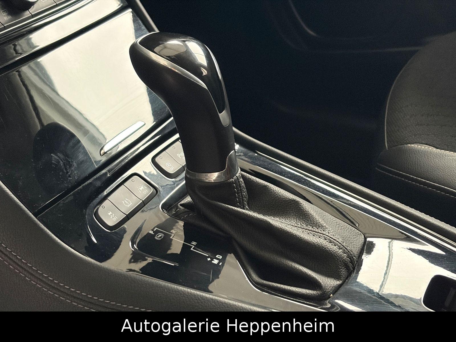 Opel Grandland (X)Innovation/AUT/NAV/SHZ/L-HEIZ/R-KAM