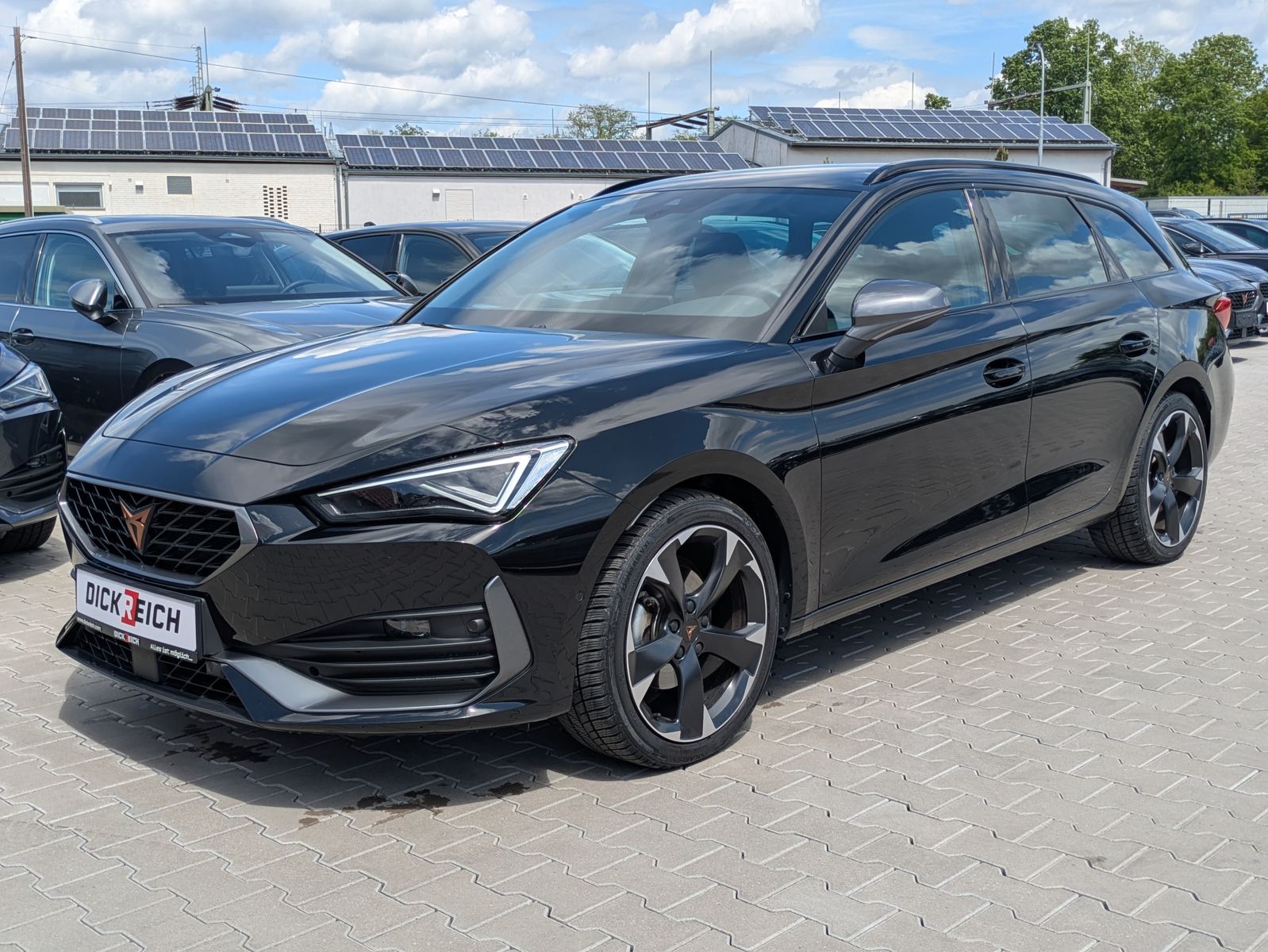 Fahrzeugabbildung CUPRA Leon 1.5 eTSI DSG MATRIX-LED*ACC*APP*KAMERA*18"