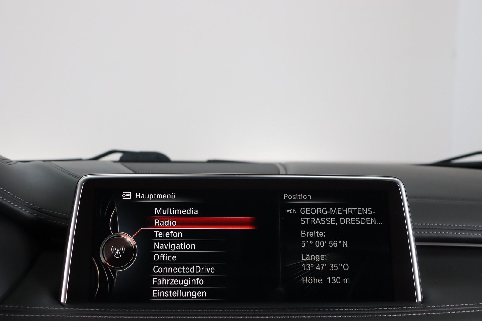 Fahrzeugabbildung BMW X6 M * HUD * LEDER * 360° Kamera