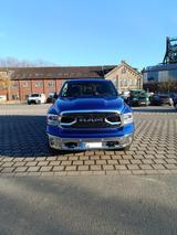 Dodge RAM Crew Cab Luftfeder LPG Erstbesitz TÜV HU neu - Dodge RAM in Duisburg