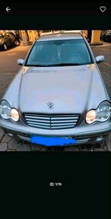 Mercedes-Benz 240 C  Zuverlässig, gepfleg... - Mercedes-Benz 240 mit Benzin-Antrieb: Automatik