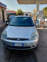 Ford Fiesta 1.4 TDCi aut. 3p. Ghia - Ford Fiesta aus 2006: Ghia