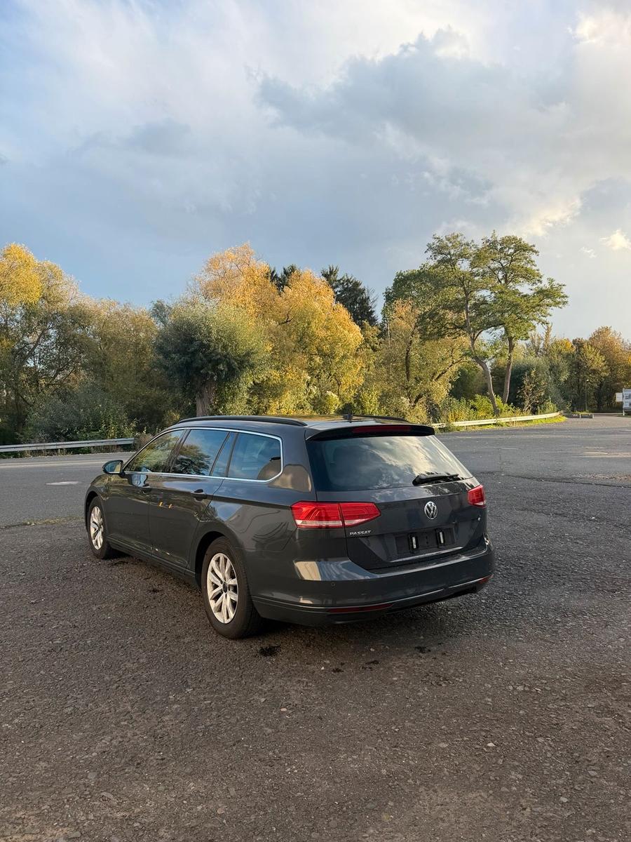 Volkswagen Passat 2015 — engine 150 HP (110kW)