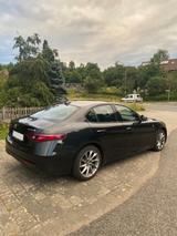 Alfa Romeo Giulia 2.0 Turbo 16V 206kW AT8-Q4 Ti  - gebrauchte Alfa Romeo Giulia aus dem Jahr 2024