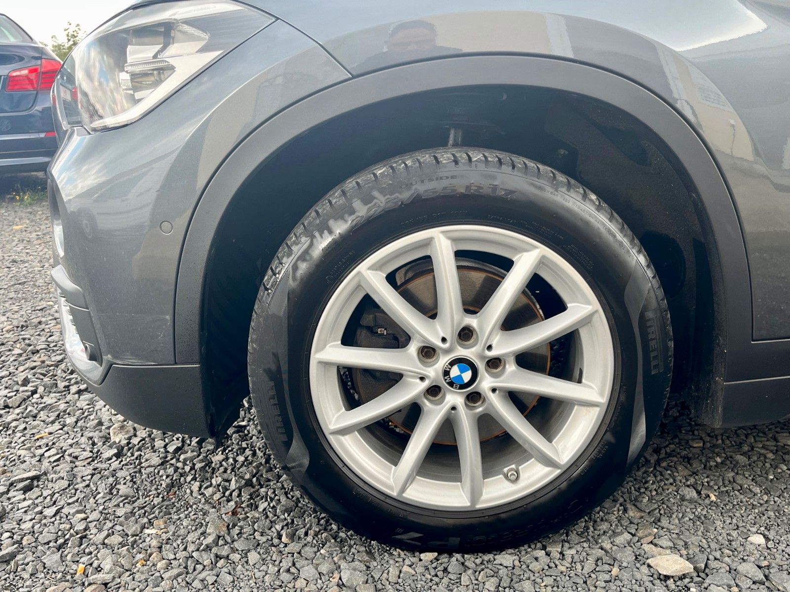 Fahrzeugabbildung BMW X1 sDrive18d Advantage Navi Tempomat SPORTSITZE