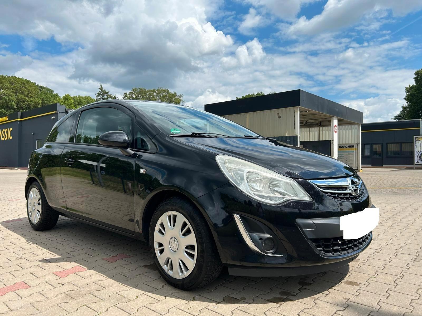 Opel Corsa D Color Edition Klima 87PS Tüv 04/28 Kette