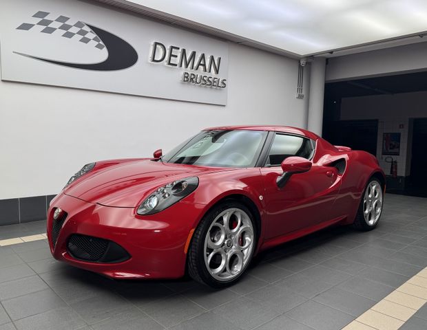 Alfa Romeo 4C Coupé * Cuir * Échappement Racing* 6.150 km!