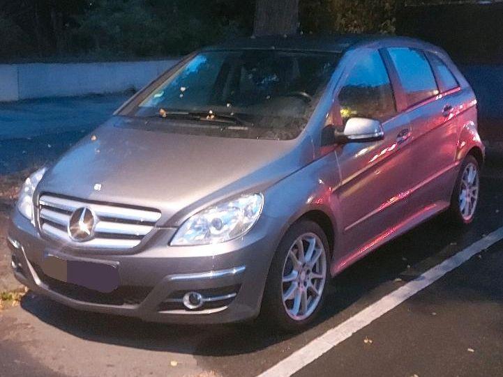 Mercedes-Benz B 160
