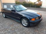 BMW 318i Cabrio mit nur 53.734 km (Freizeitfahrzeug) - gebrauchte BMW 318 aus dem Jahr 1995