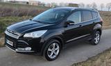 Ford Kuga 2,0 TDCi 4x4 103kW SYNC Edition PowerSh... - Ford: E10