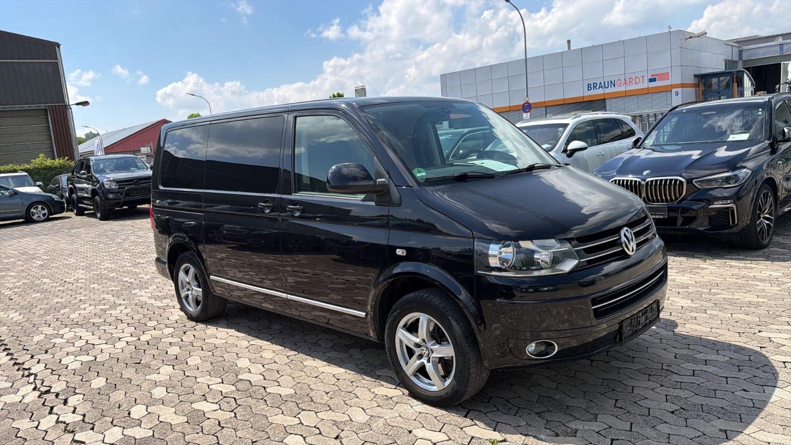 Volkswagen T5 Multivan Highline *