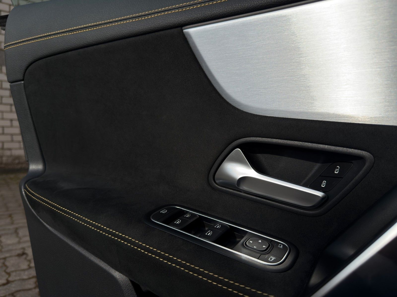 Fahrzeugabbildung Mercedes-Benz CLA 45 S AMG Matt/Perf-Sitz/MBeam/AERO/Night-Pkt