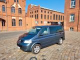 Volkswagen T5 Multivan United - Volkswagen T5 Multivan: United