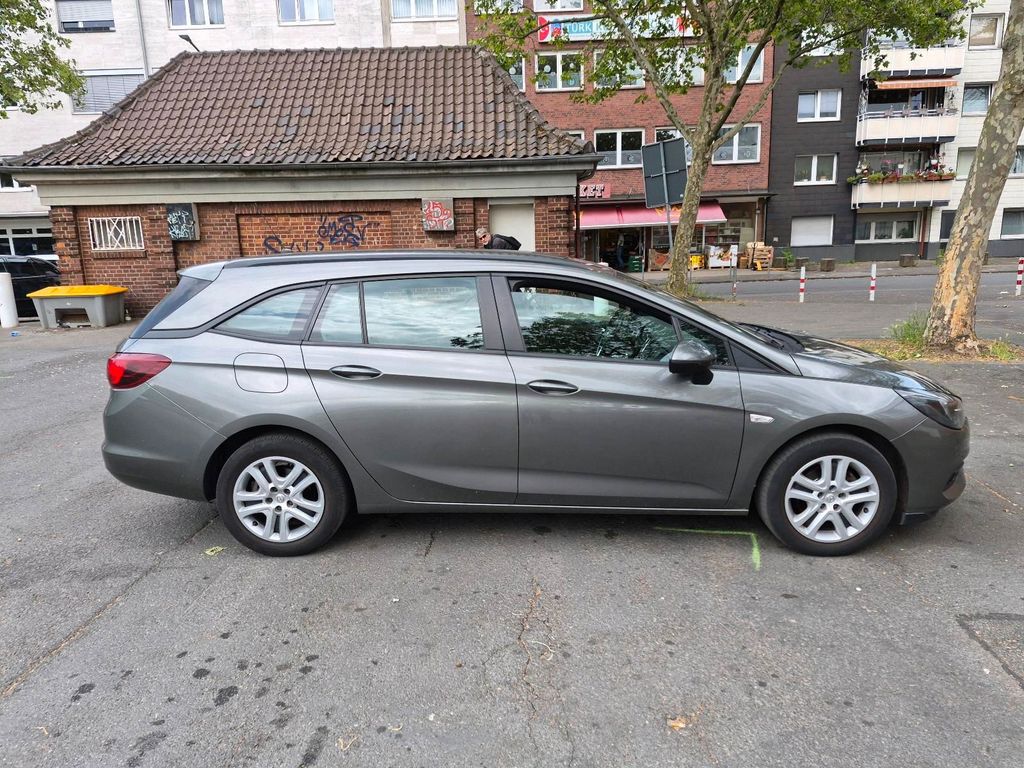 Image of Opel Astra